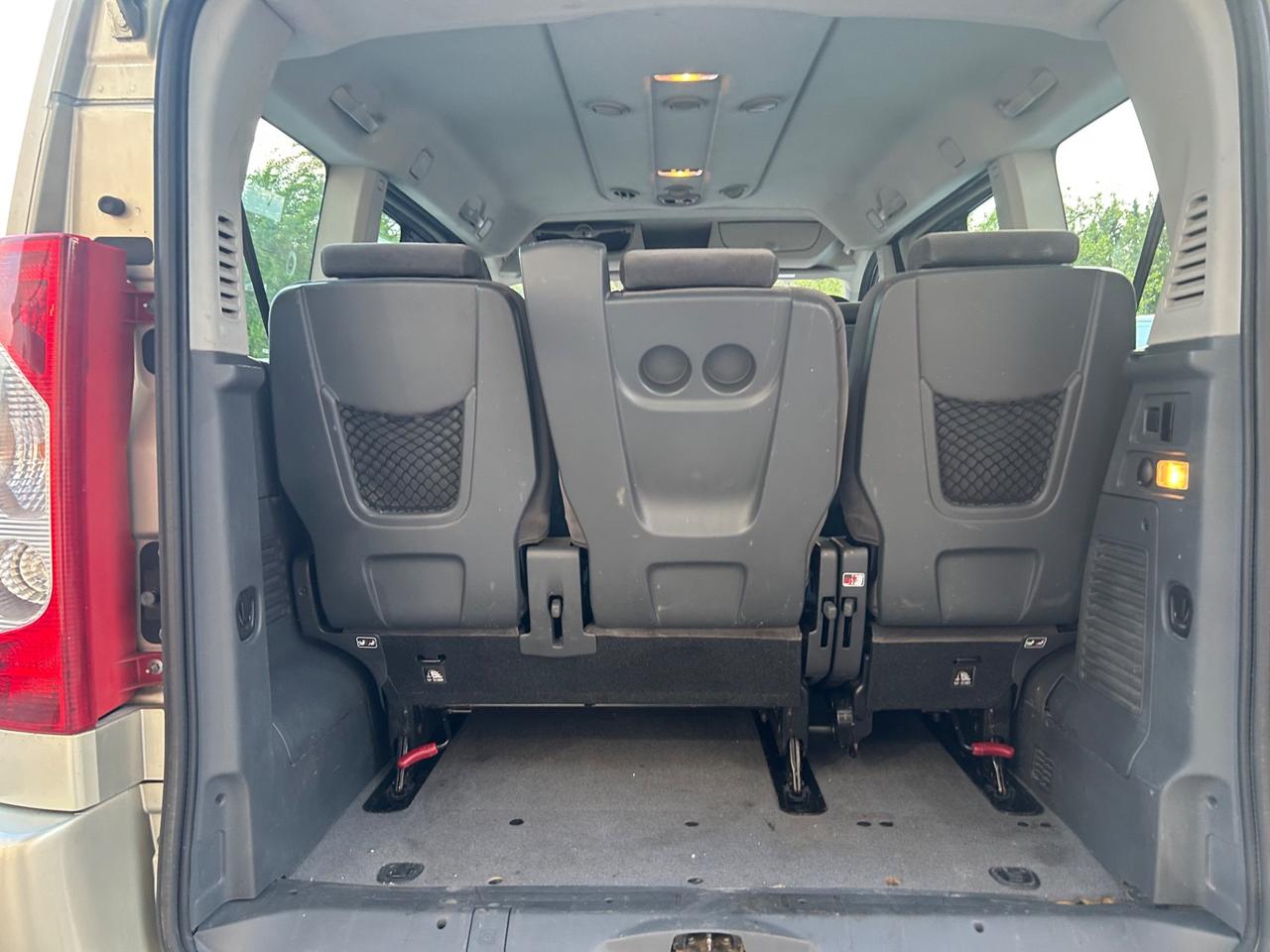 Citroen Jumpy 2.0 HDi/120 9 Posti Gancio Traino