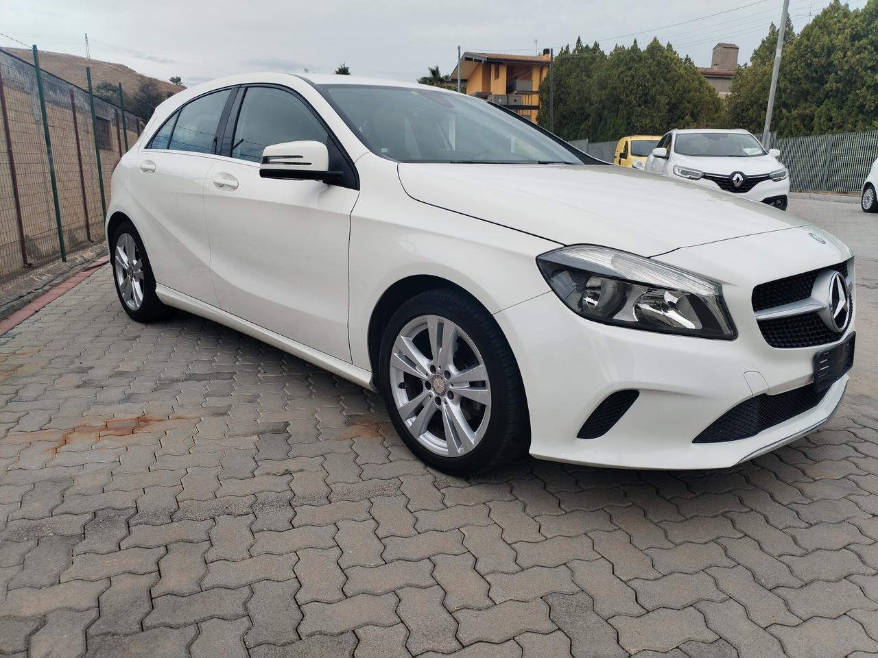 Mercedes-benz A 180 d Sport - 2016