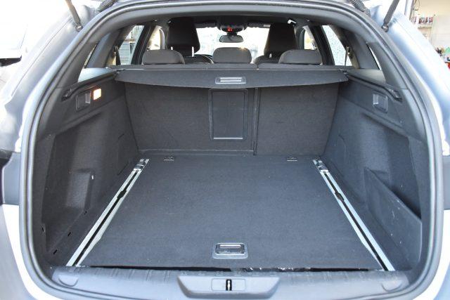 PEUGEOT 308 BlueHDi 130 S&S SW GT