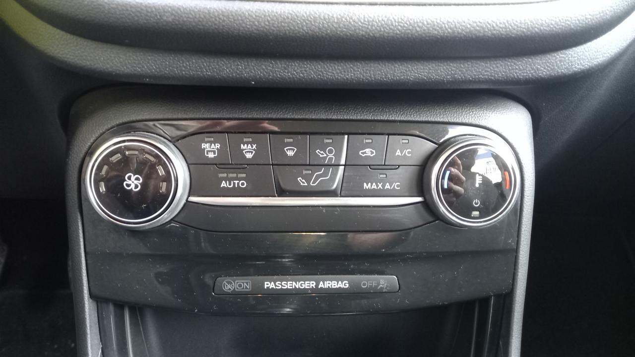 FORD Puma '19-> - Puma 1.0 EcoBoost Hybrid 125 CV S&S Titanium