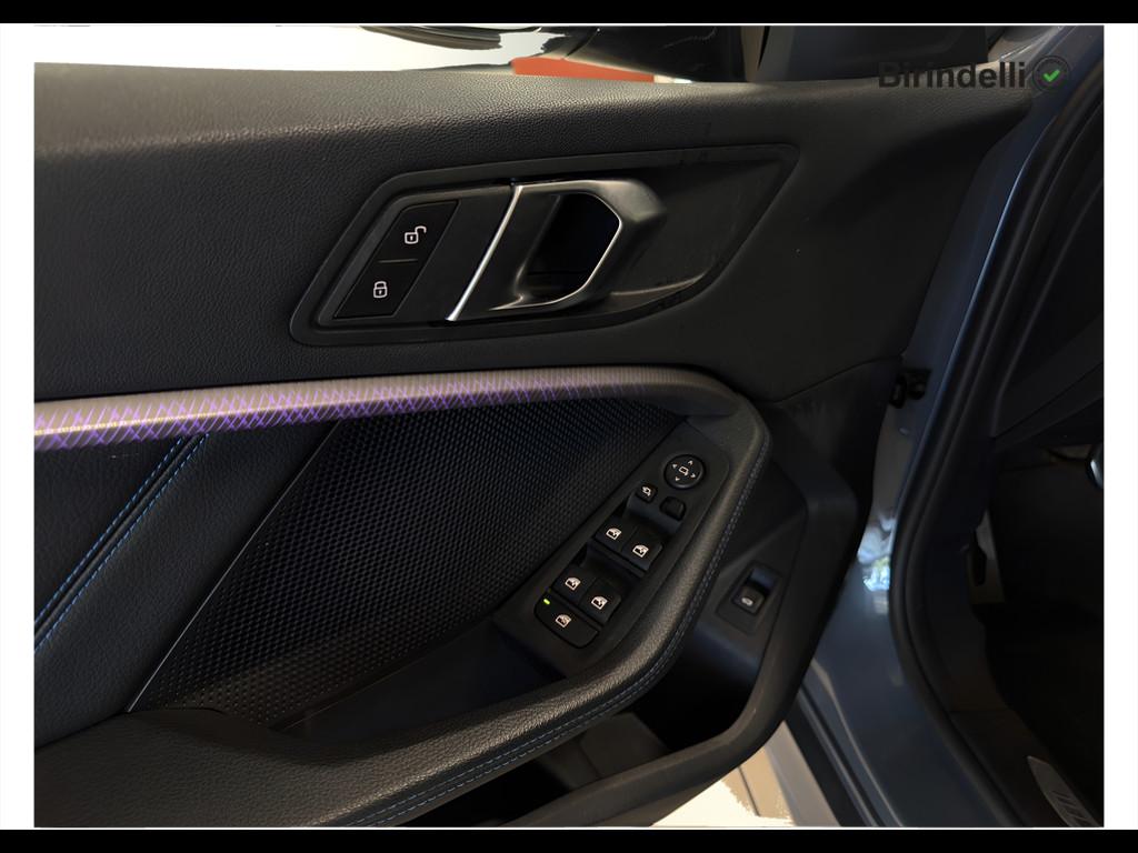 BMW Serie 1 (F40) - 118d 5p. Msport