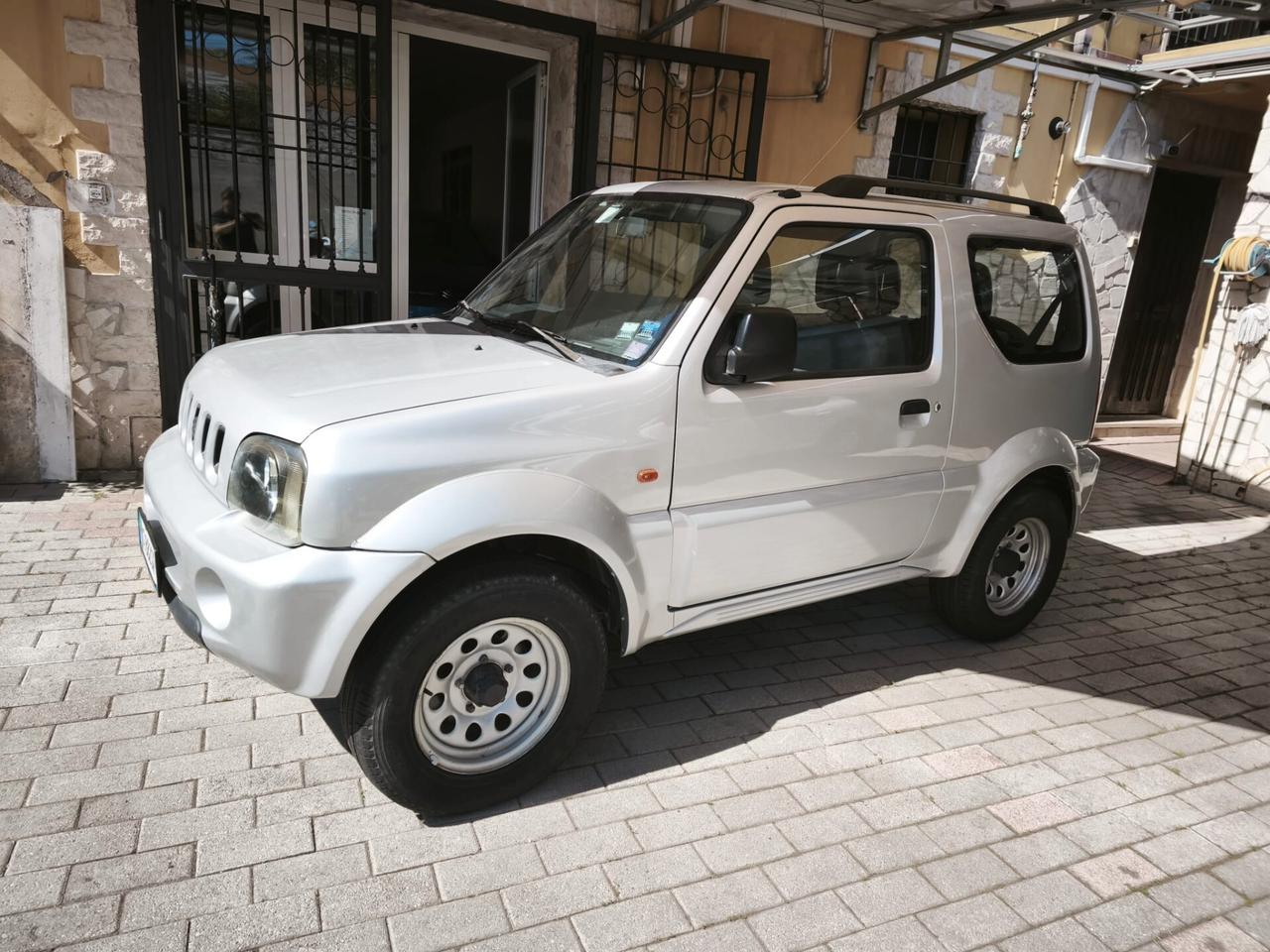 Suzuki Jimny 1.3i 16V cat 4WD JLX