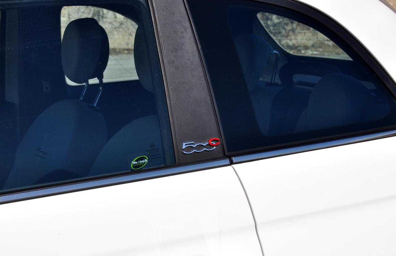 Fiat 500C 1.0 Hybrid Dolcevita