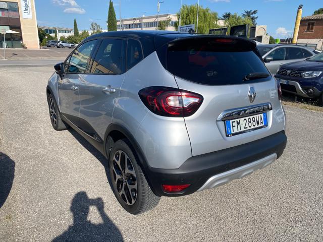 RENAULT Captur dCi 8V 90 CV EDC Start&Stop Energy Initiale Paris