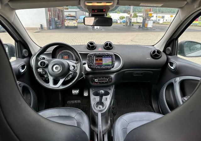 SMART ForFour 70 1.0 Passion