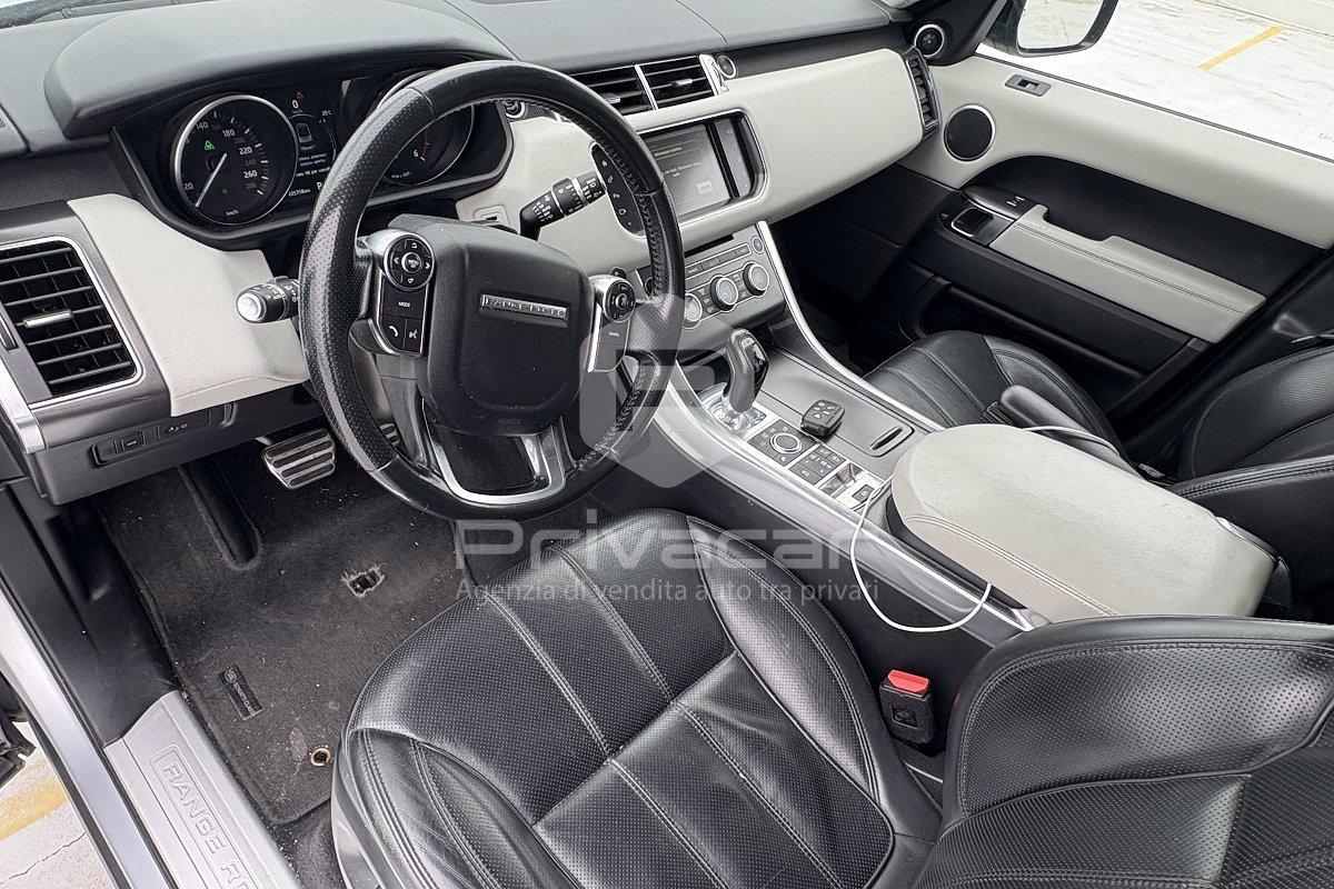 LAND ROVER Range Rover Sport 3.0 TDV6 HSE