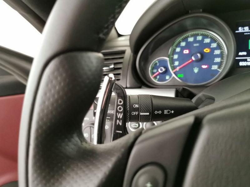 Maserati GranTurismo 4.2 auto