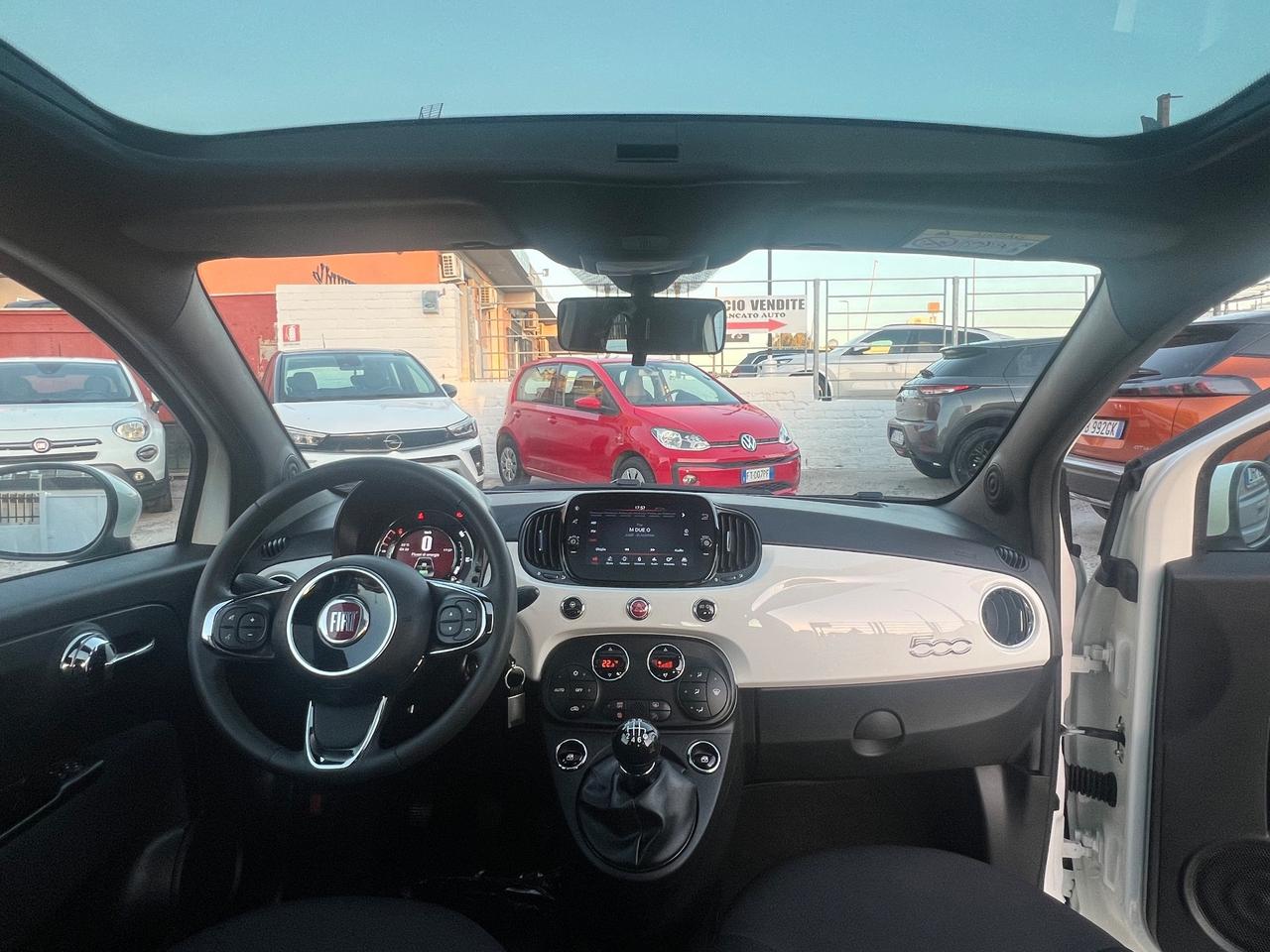 Fiat 500 1.0 Hybrid Dolcevita