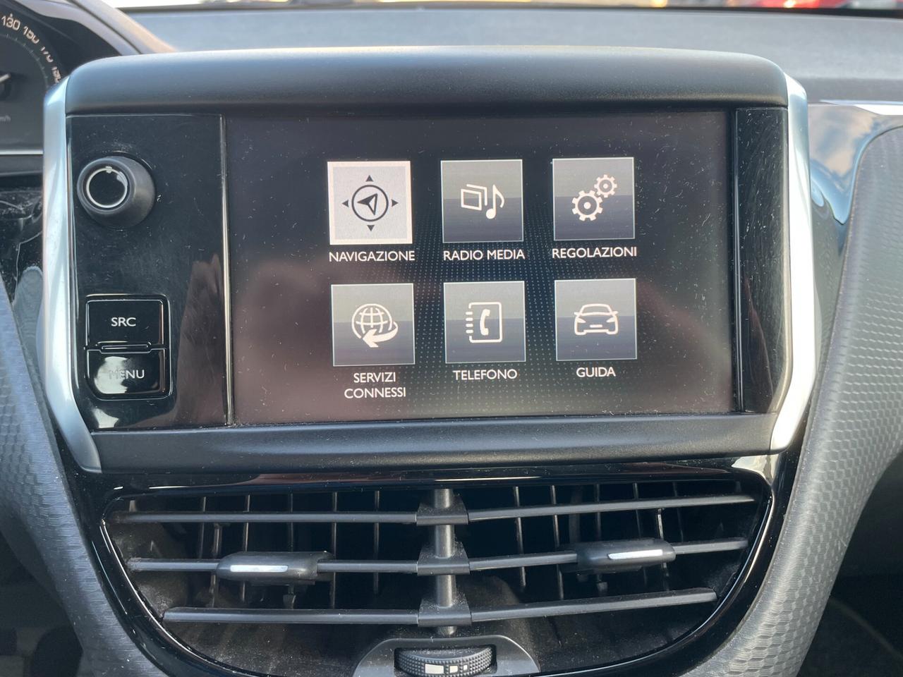 Peugeot 208 PureTech 82 5 porte Allure X NEOPATENTATI