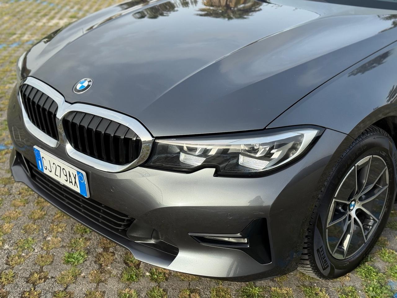 BMW 318d 2022 48V 2.0 150cv automatica