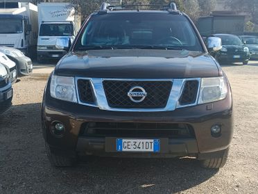 Nissan Navara double cab 4wd 2011 - 2.5 diesel Lb automobili