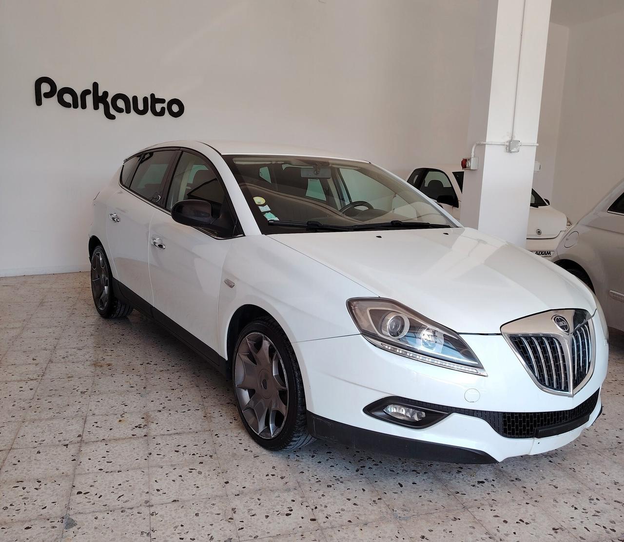 Lancia Delta 1.6 MJT DPF Silver