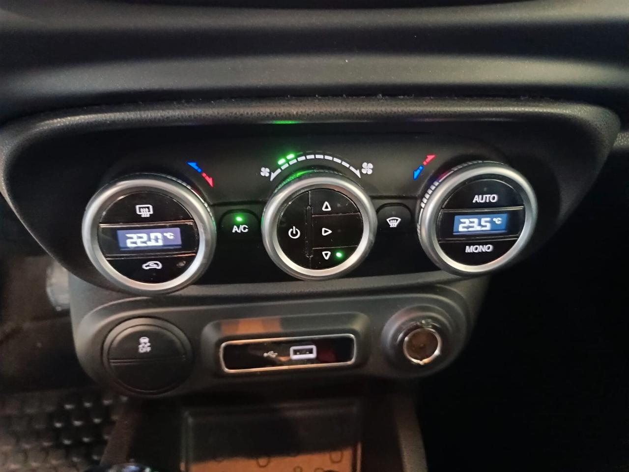 Fiat 500L 1.4 95 CV S&S Cross