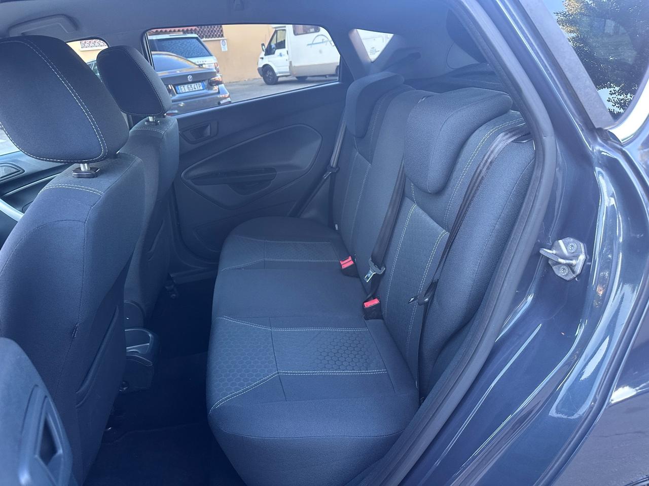 Ford Fiesta 1.4 TDCi 70CV 5 porte Titanium