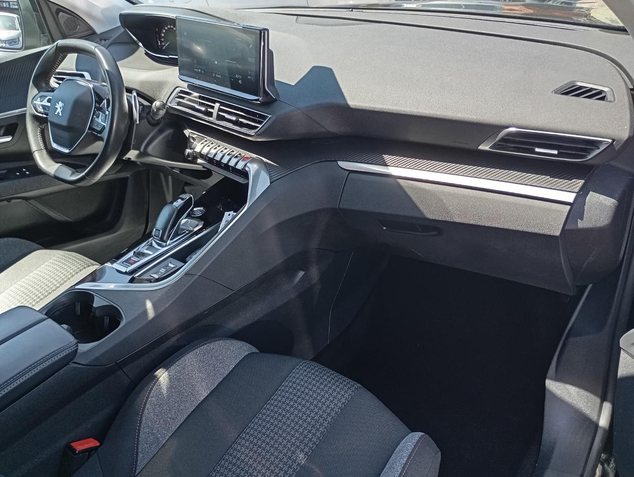 Peugeot 3008 1.5 BlueHDi 130CV Active Pack Aut.