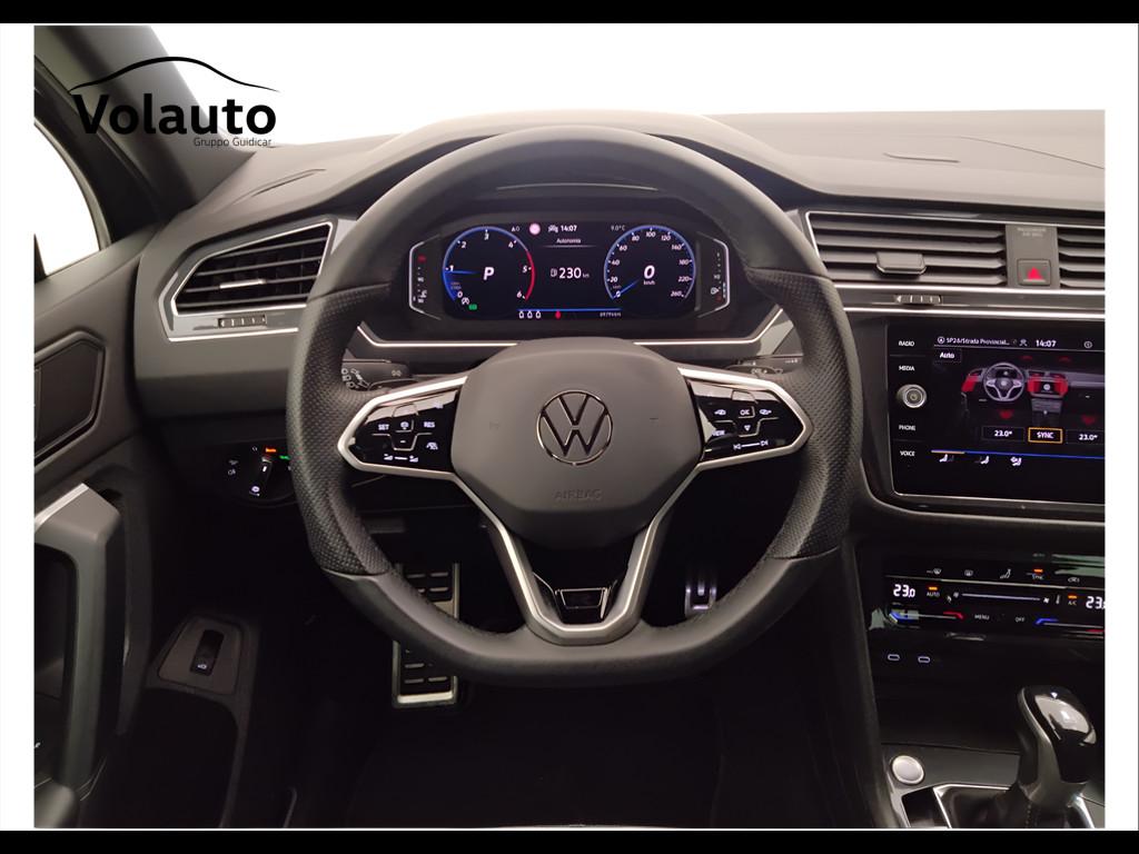 VOLKSWAGEN Tiguan II 2021 - Tiguan 2.0 tdi R-Line 150cv dsg