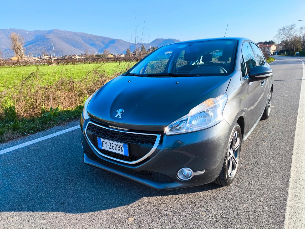 PEUGEOT 208 1,4 HDI ALLURE – OK NEOPATENTATI-
