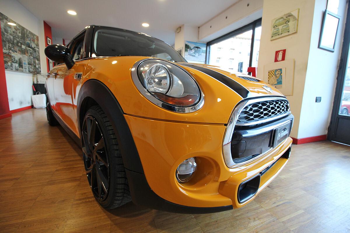 Mini Cooper S manuale Seven 192 cv F56 5 porte (2015)