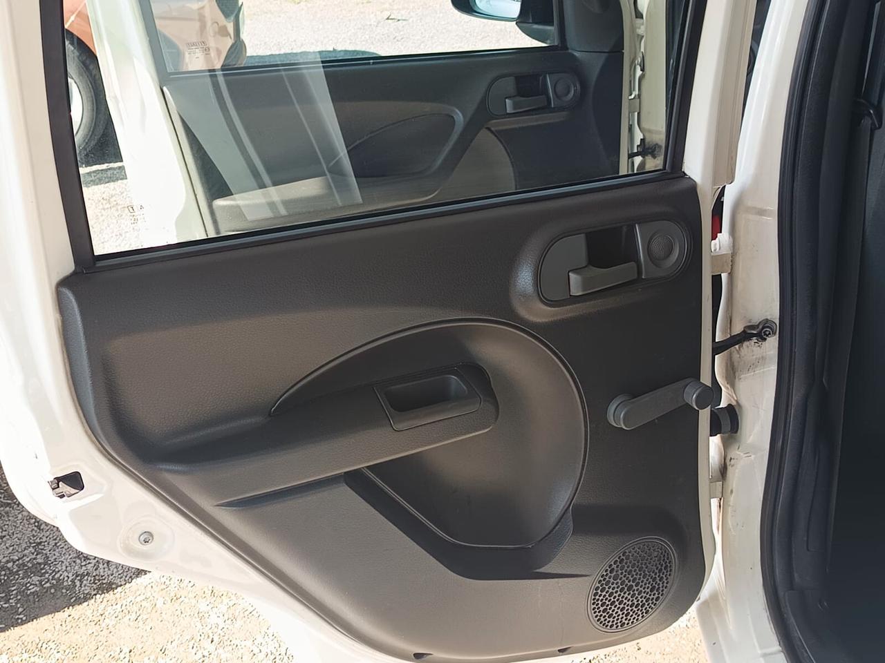 Fiat Panda 2012 - 1.2 benzina Lb automobili