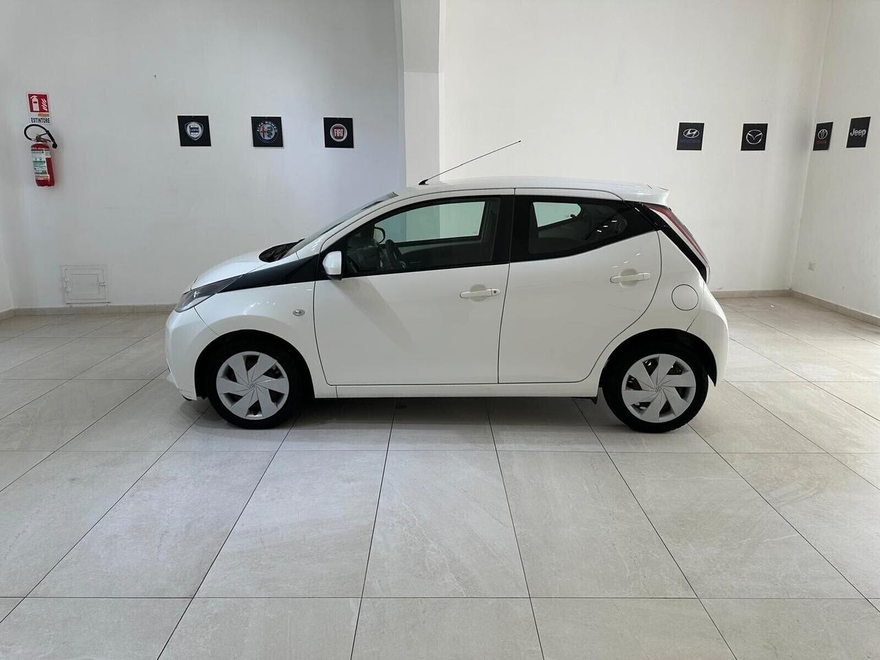 TOYOTA AYGO 1.0 VVT-I 69 CV 5 PORTE X-WAVE MMT