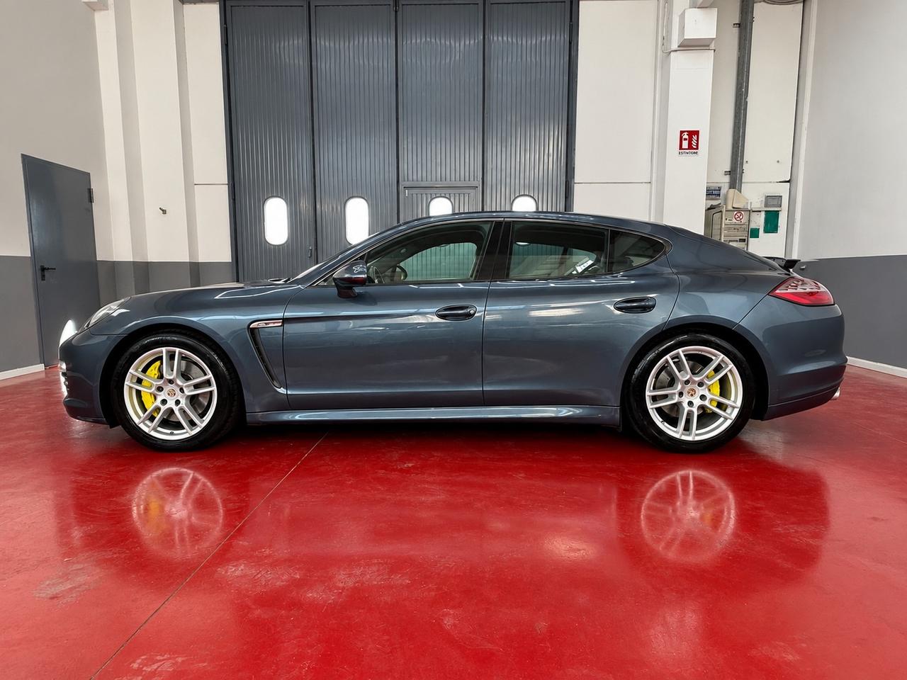 Porsche Panamera 3.6 4