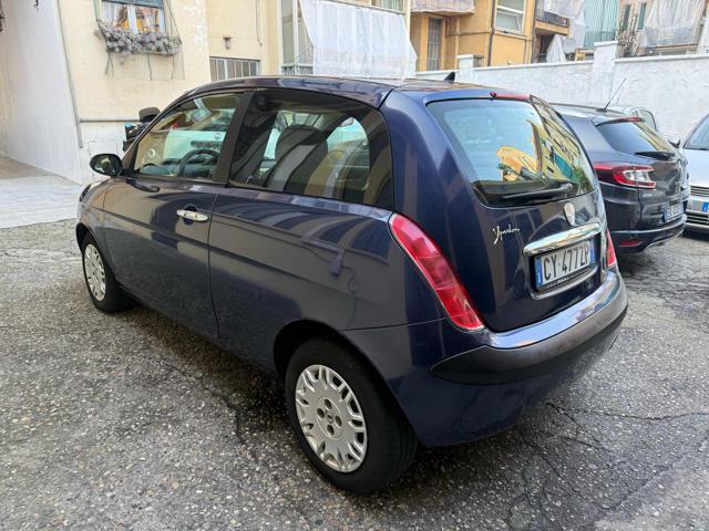 LANCIA Ypsilon 1.2 16V Platino