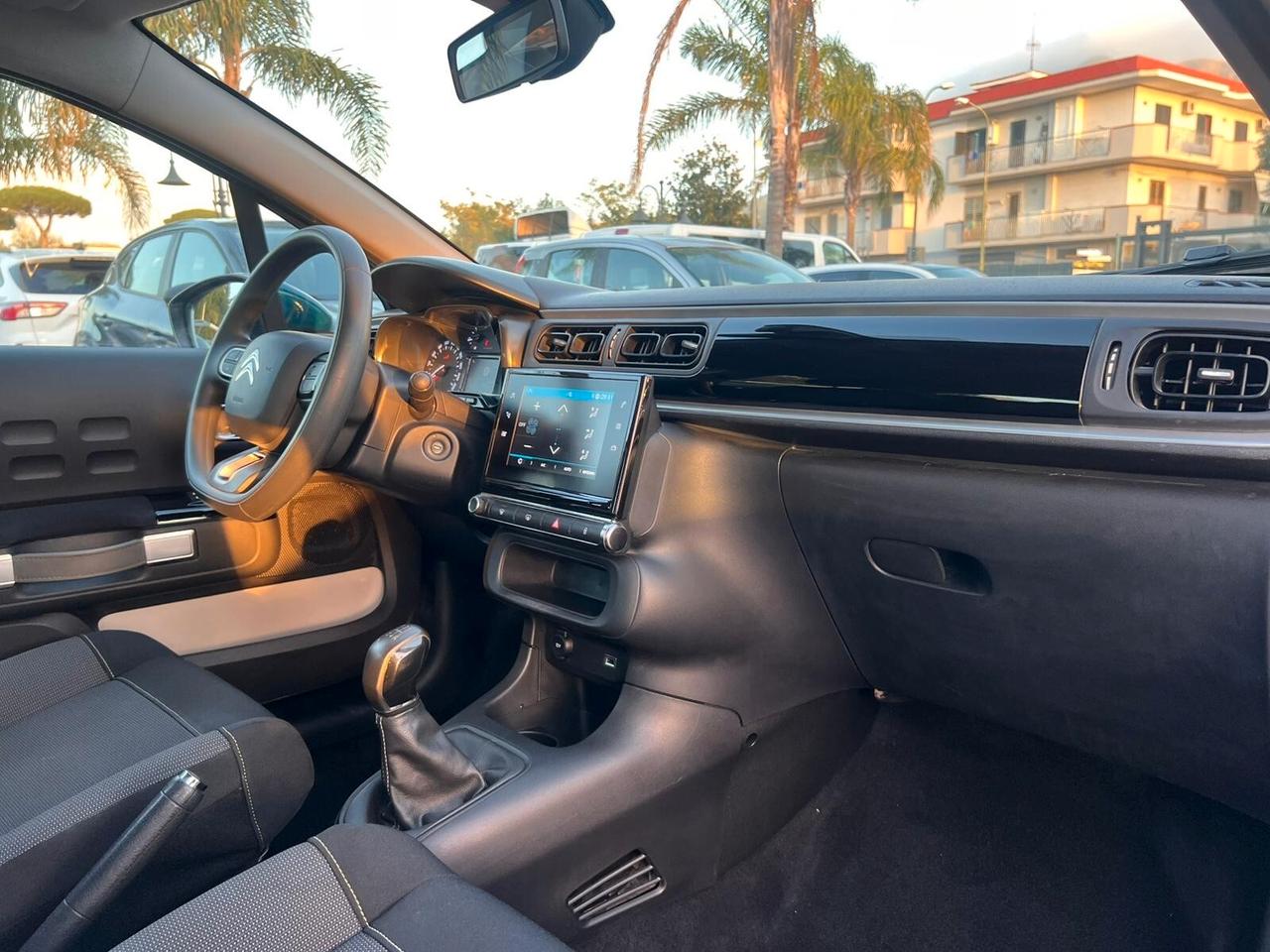 Citroen C3 PureTech 83 S&S Shine