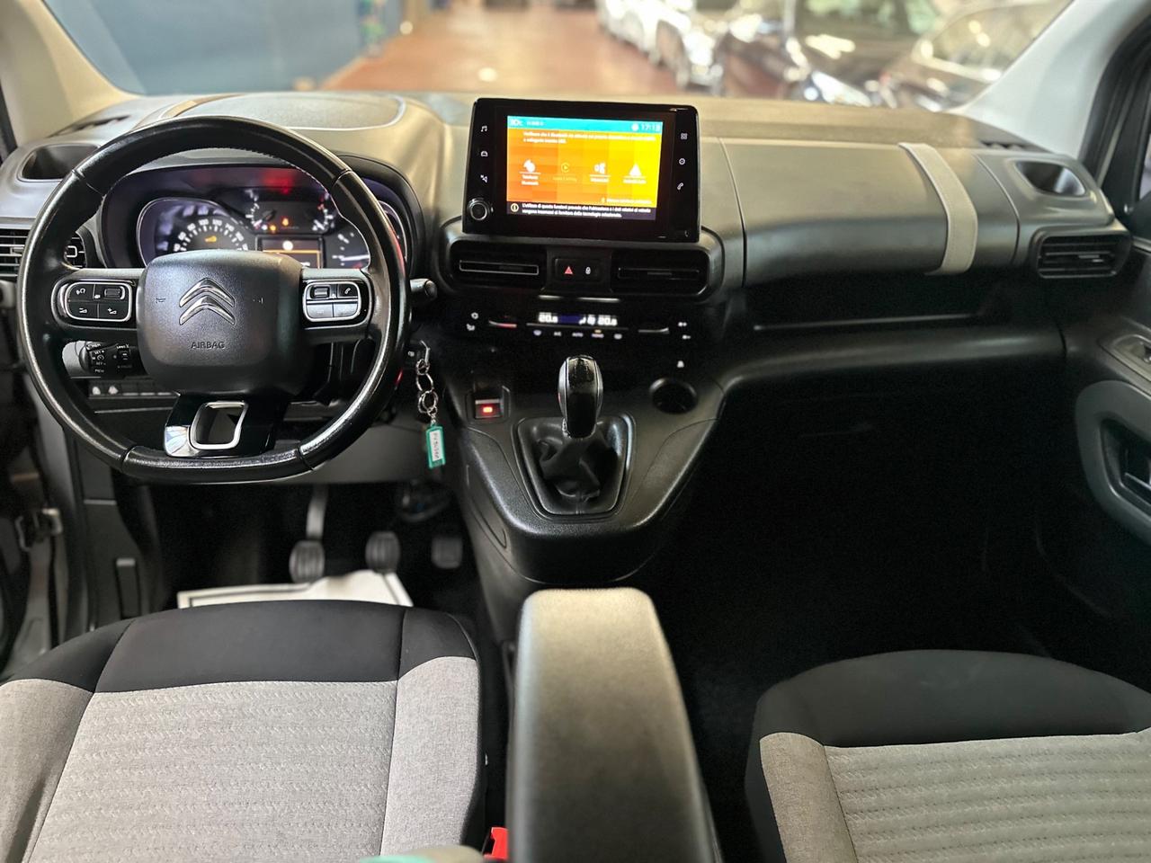 Splendido Citroen Berlingo /2019/kmcertificati