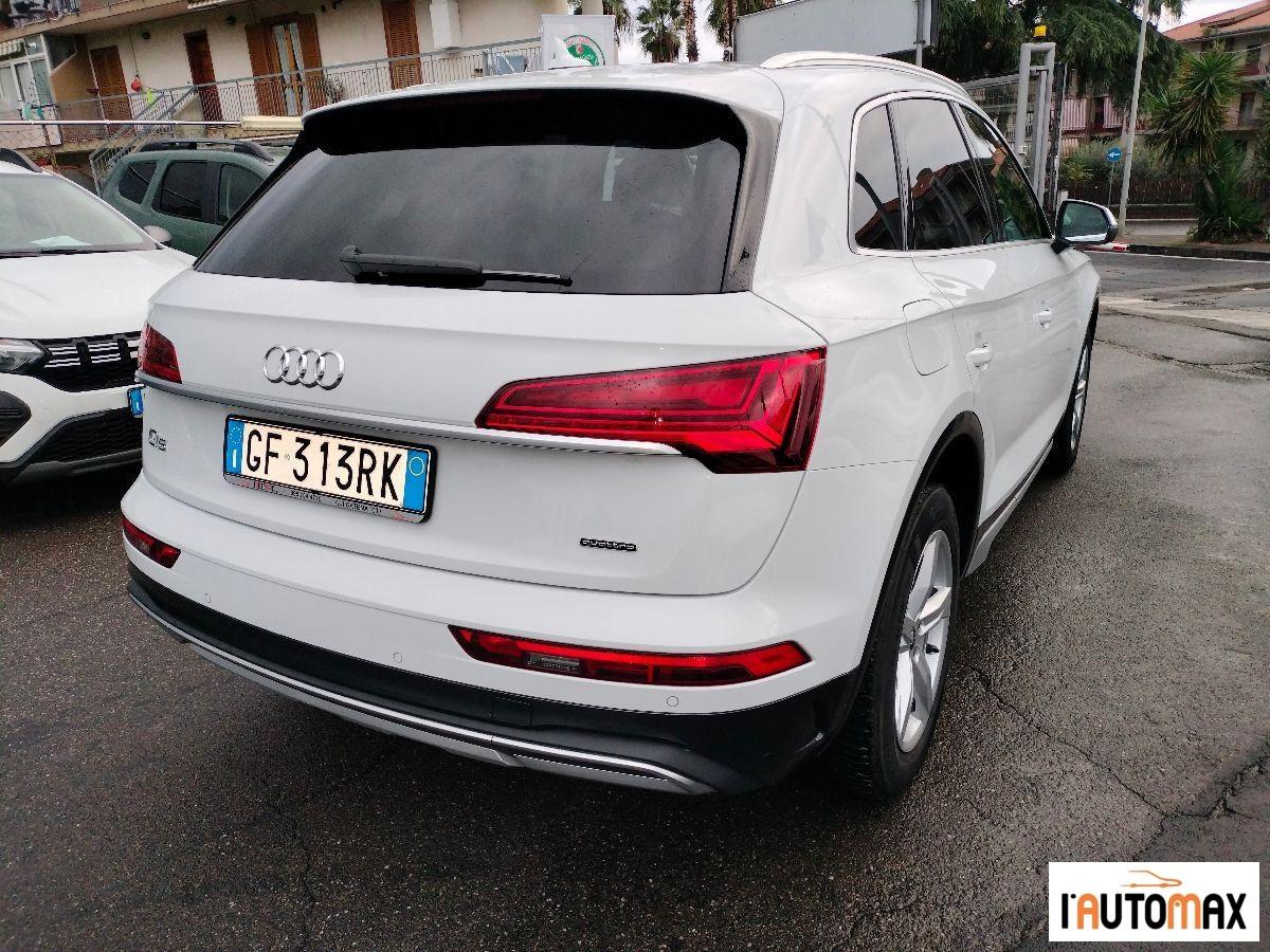 AUDI - Q5 40 2.0 tdi mhev 12V Business Advanced quattro s-tronic