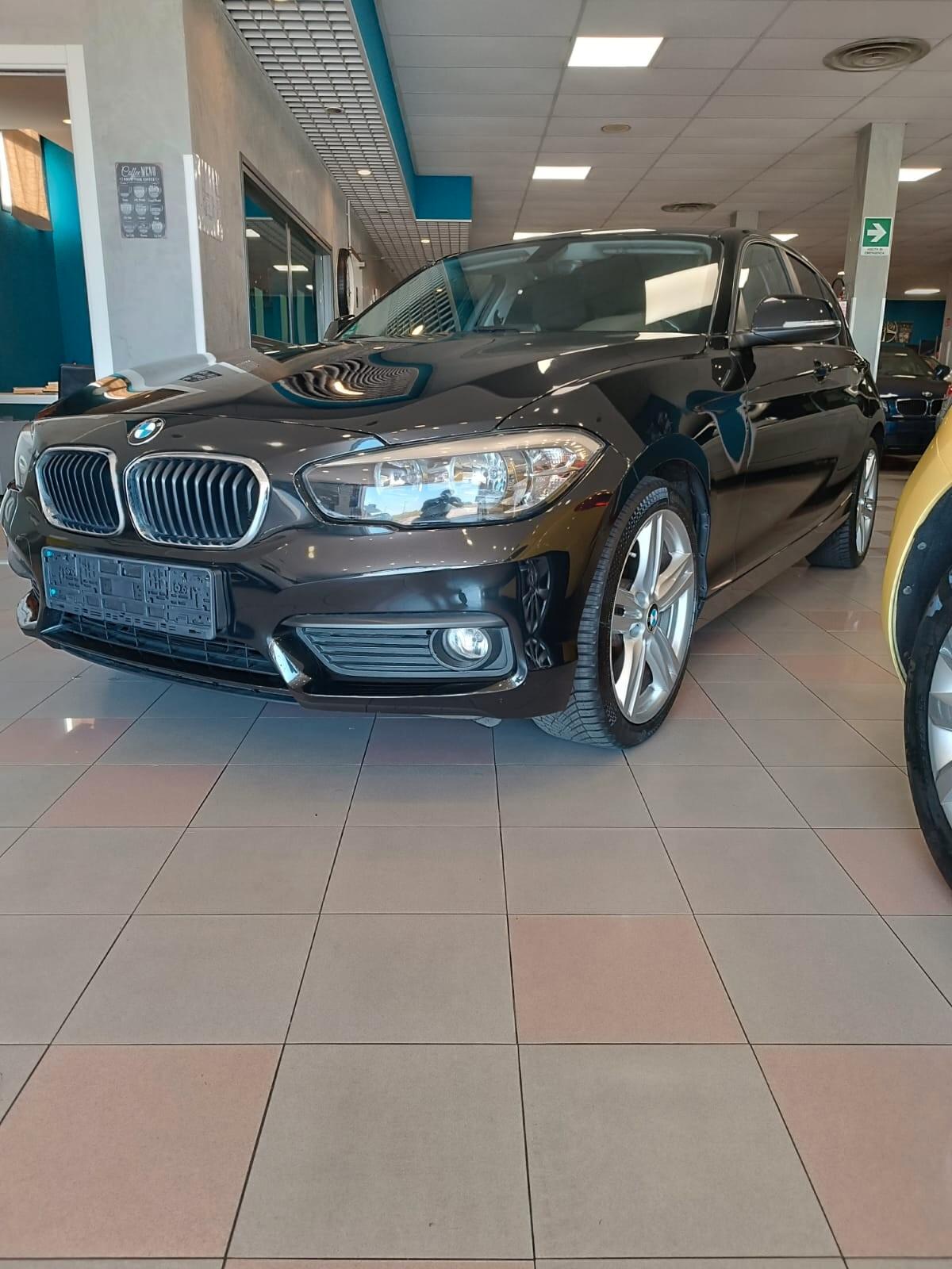 Bmw 116 116i 5p.