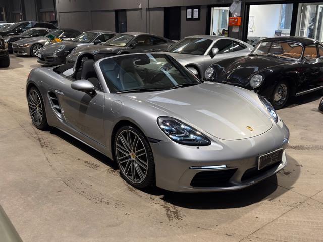 PORSCHE 718 Spyder 2.0