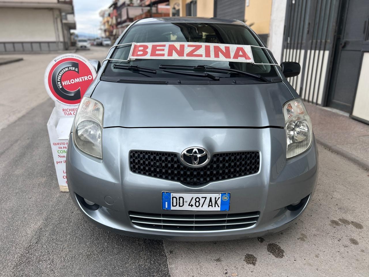 Toyota Yaris 1.0 – Anno 2006