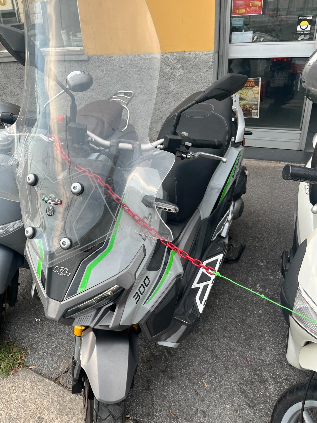 Kl Brera x 300