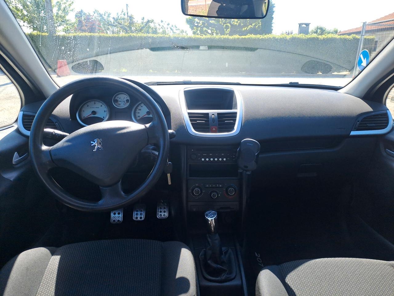 peugeot 207, 1.4 hdi ok neopatentati
