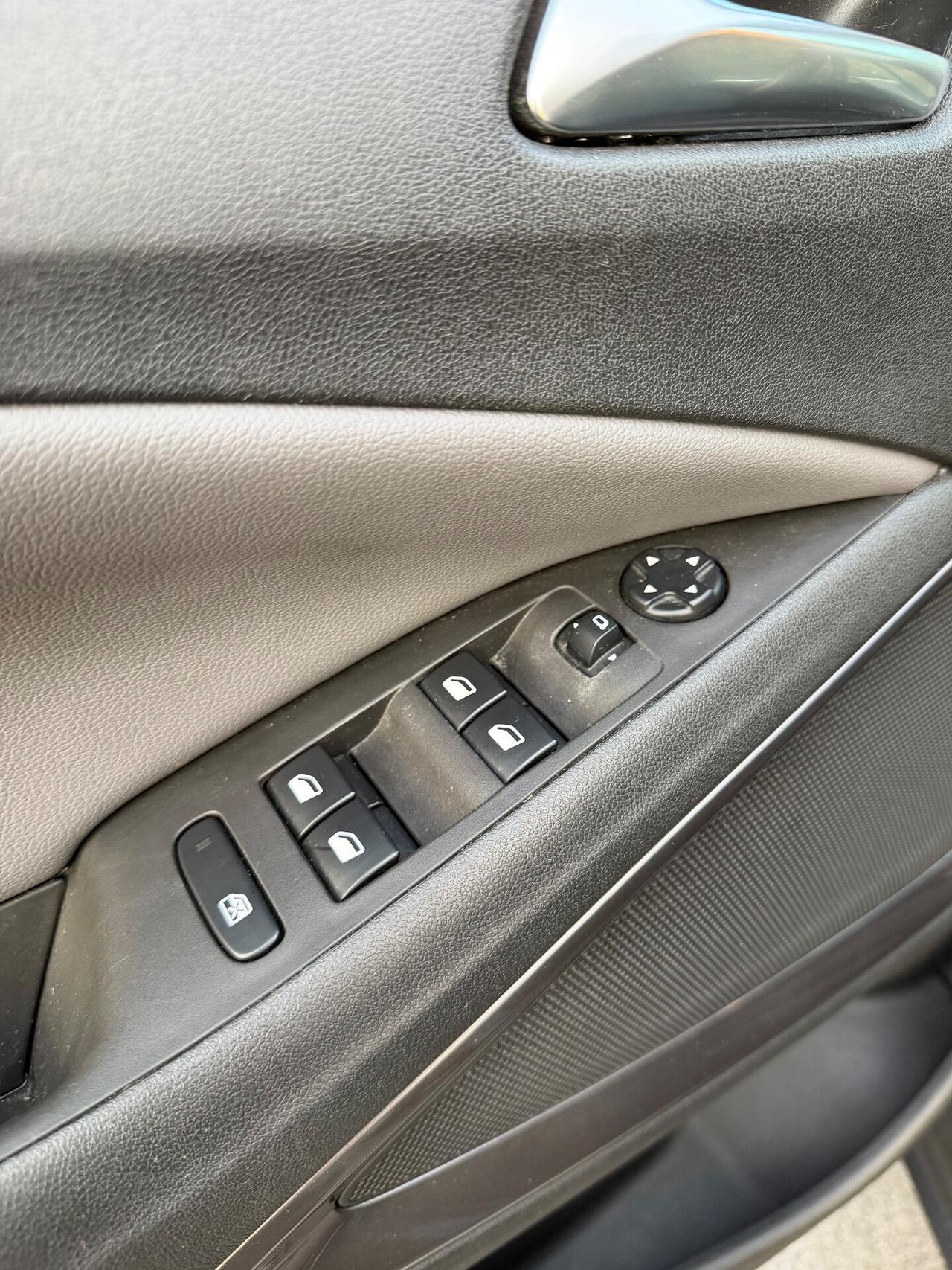 Opel Crossland X 1.5 ECOTEC D 102 CV Advance- NEOPATENTATI