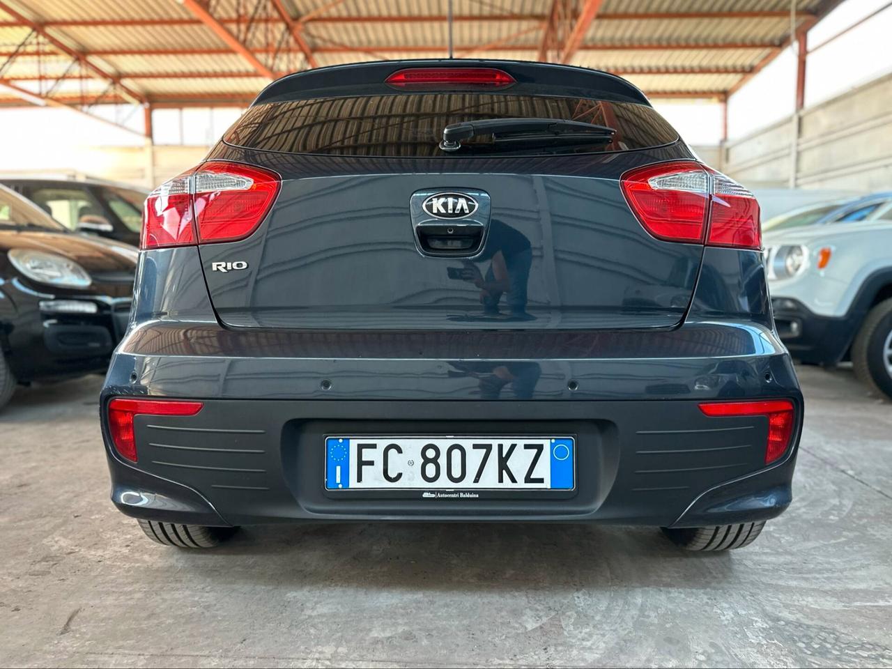 Kia Rio 1.2 CVVT 5p. Cool