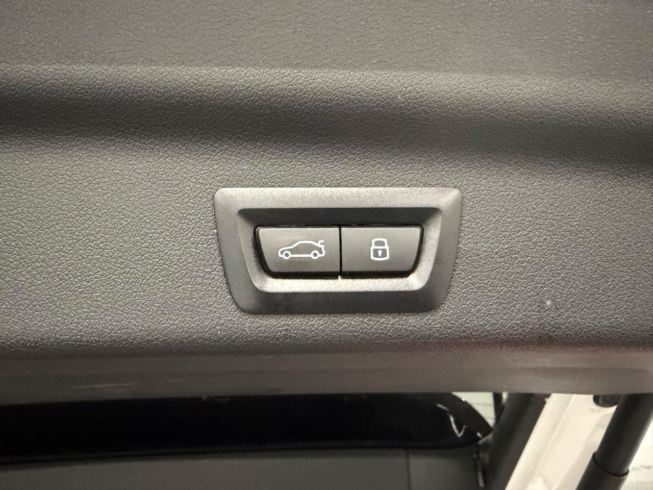 BMW X1 18D EDITION ESSENCE 2.0 150CV S-DRIVE PELLE NAVI CAM ANNO 2023