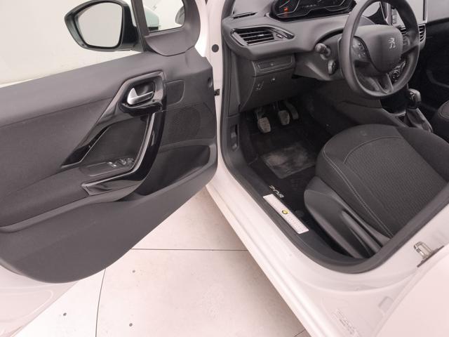 PEUGEOT 208 1.2 puretech Active s&s 82cv 5p neopatentati