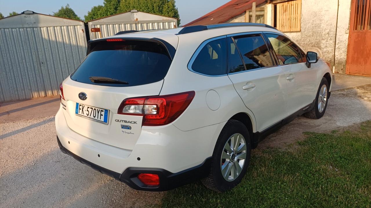 Subaru OUTBACK 2.0d Lineartronic Free