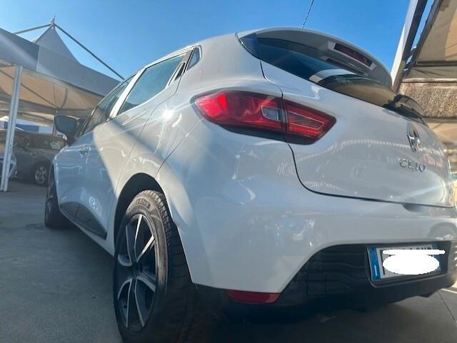 RENAULT CLIO 1,5 DIESEL