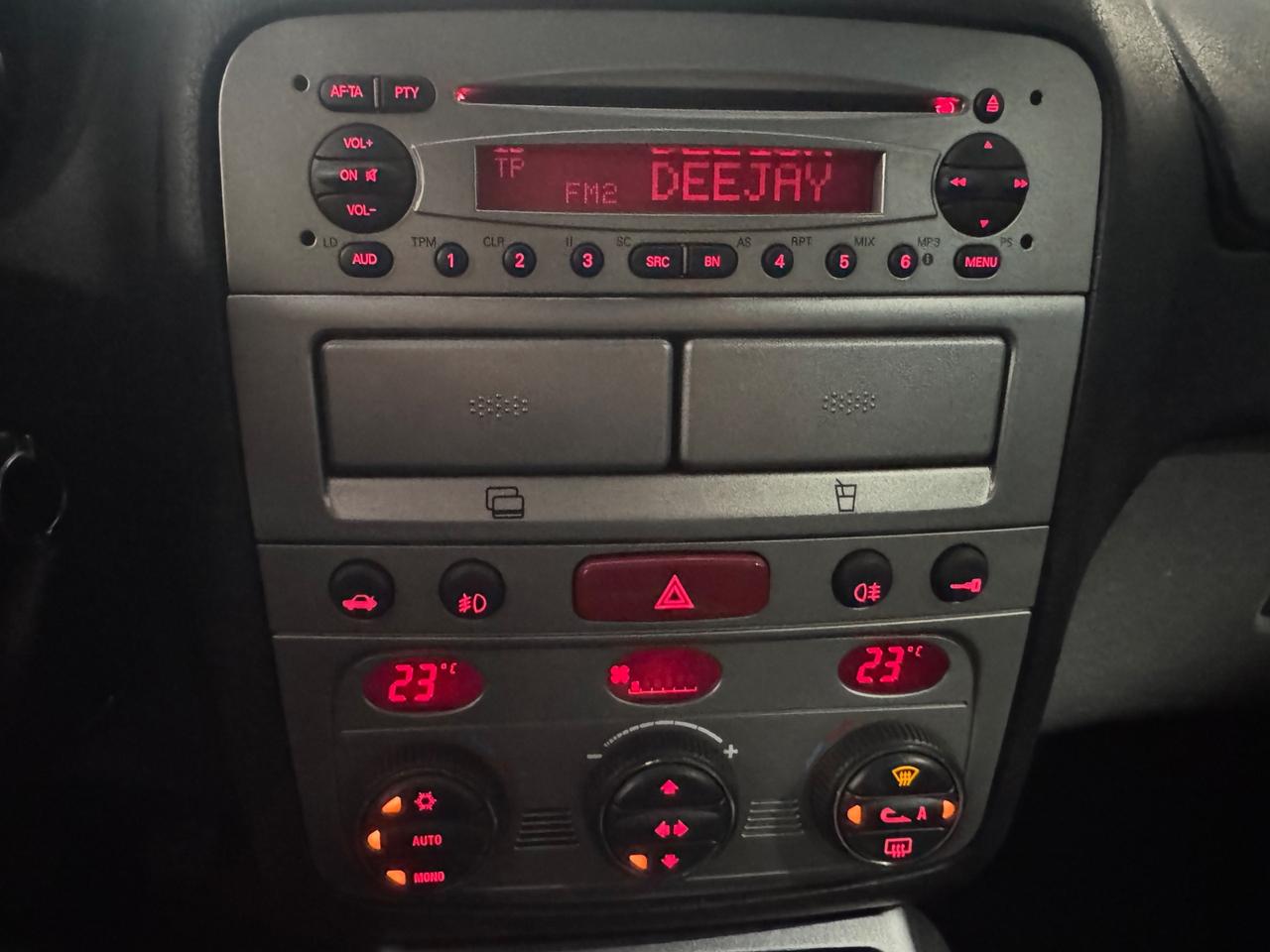 Alfa Romeo GT 1.9 MJT 16V Luxury 39.000km