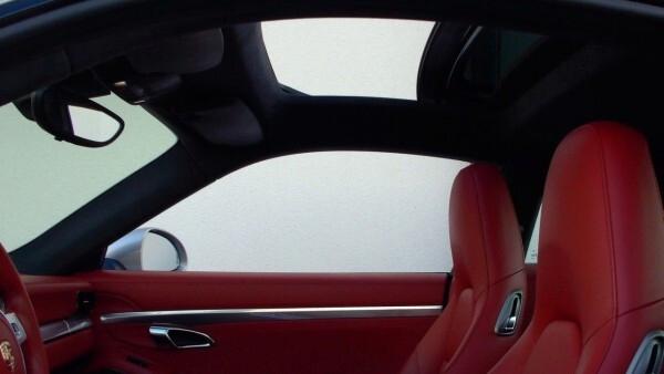 Porsche 911 3.8 Carrera 4S Coupé