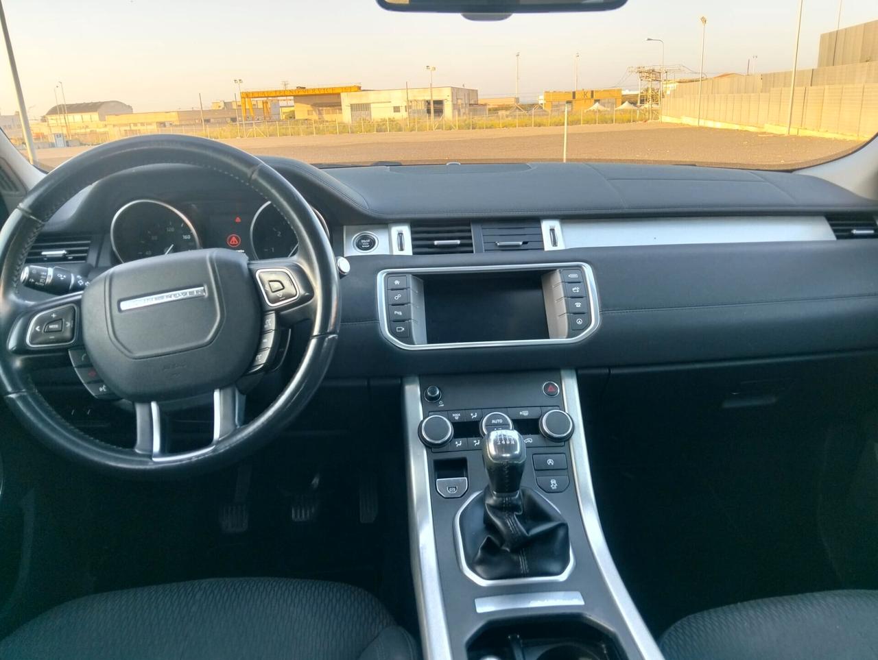 Land Rover Range Evoque 2.0 eD4 5P SE Dynamic