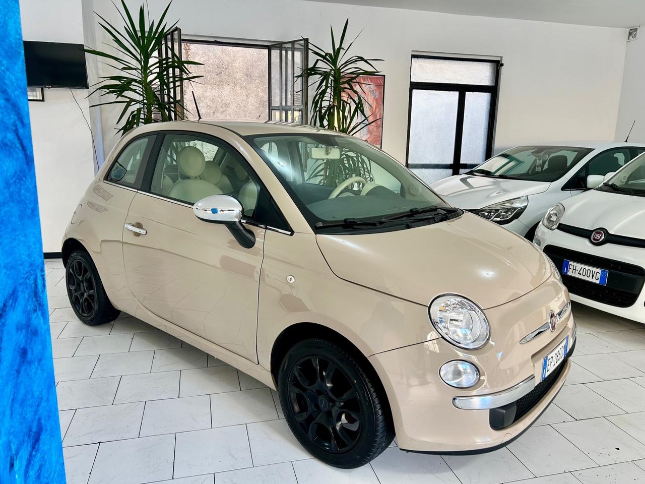 Fiat 500 1.2 by Gucci color therapy edition