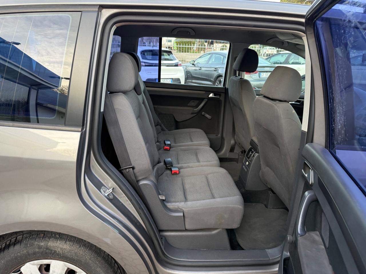 Volkswagen Touran 1.9 TDI 105CV DPF Conceptline OK NEOPATENTATI