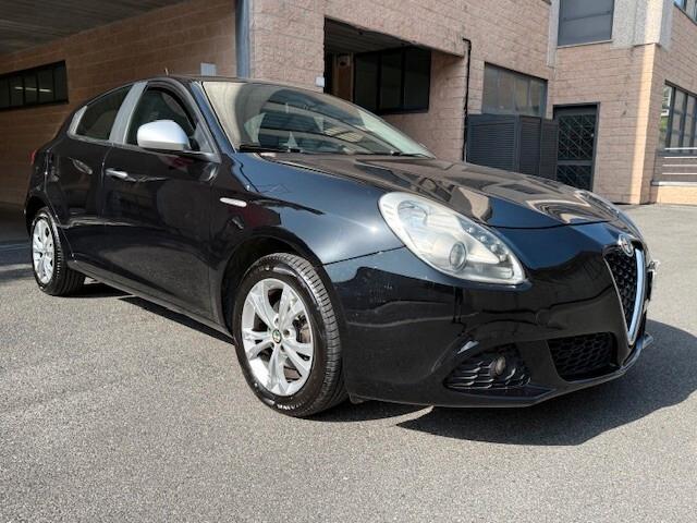 Alfa Romeo Giulietta 1.6 JTDm-2 Distinctive