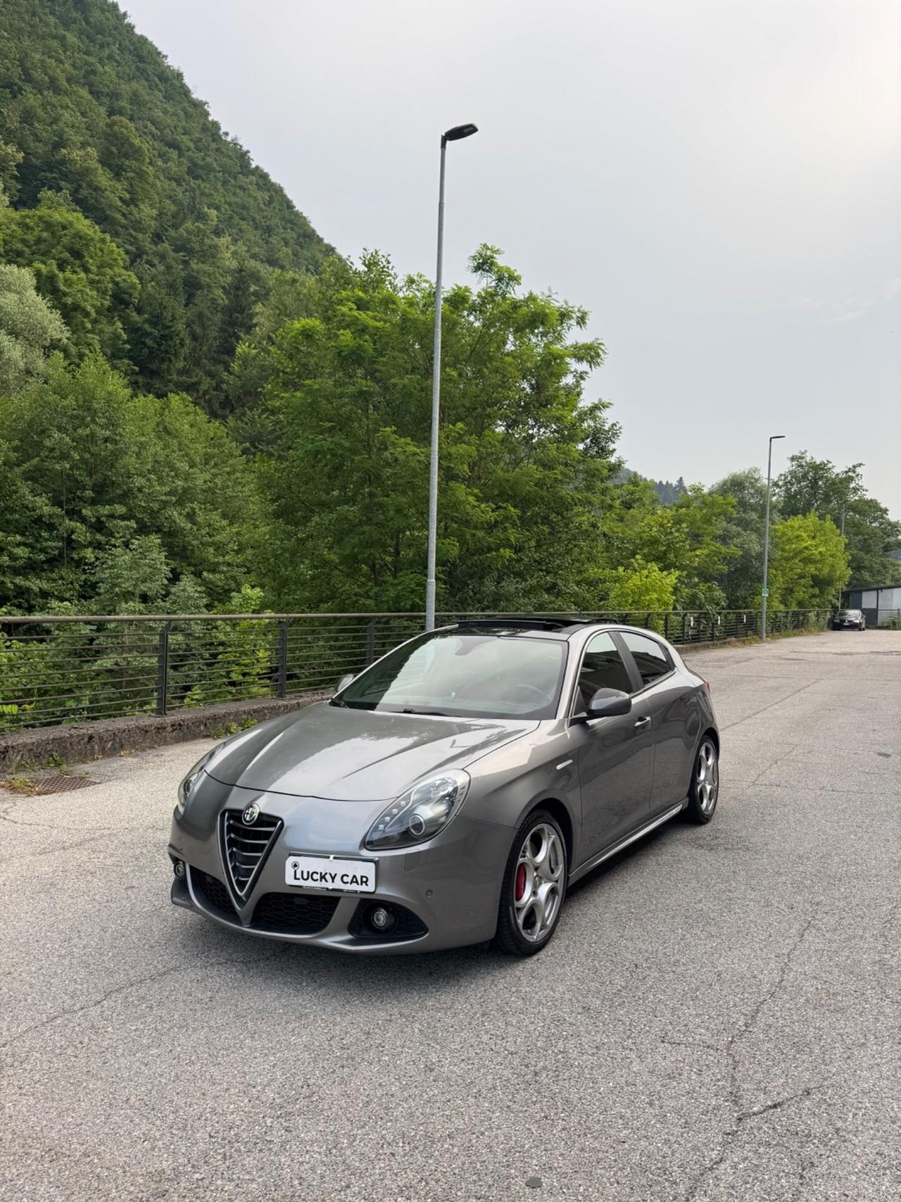 Alfa Romeo Giulietta 1750 Turbo TCT Quadrifoglio Verde
