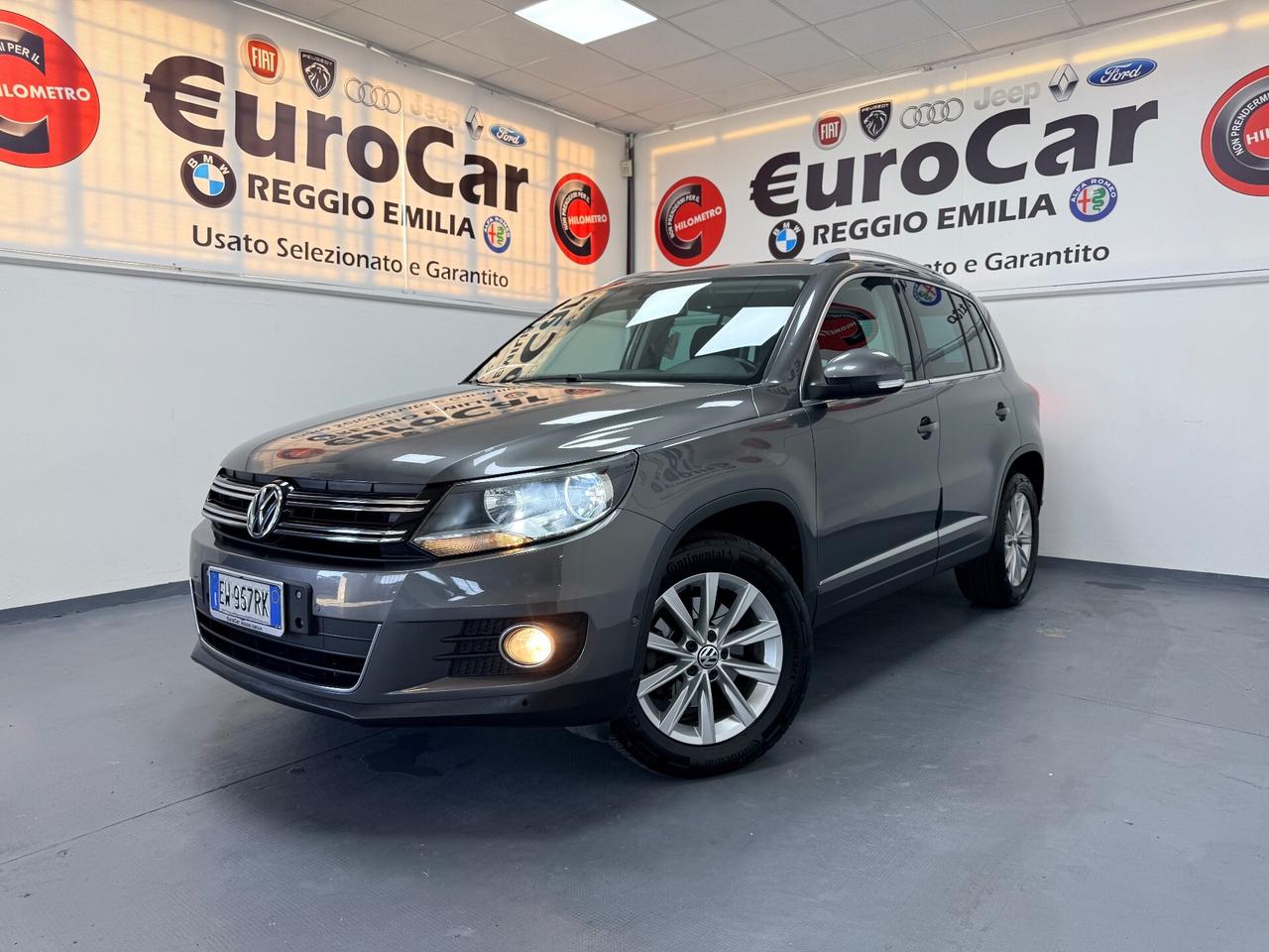 Volkswagen Tiguan 2.0 TDI 140CV 4MOTION DSG Sport & Style EURO 5B NEOPATENTATI