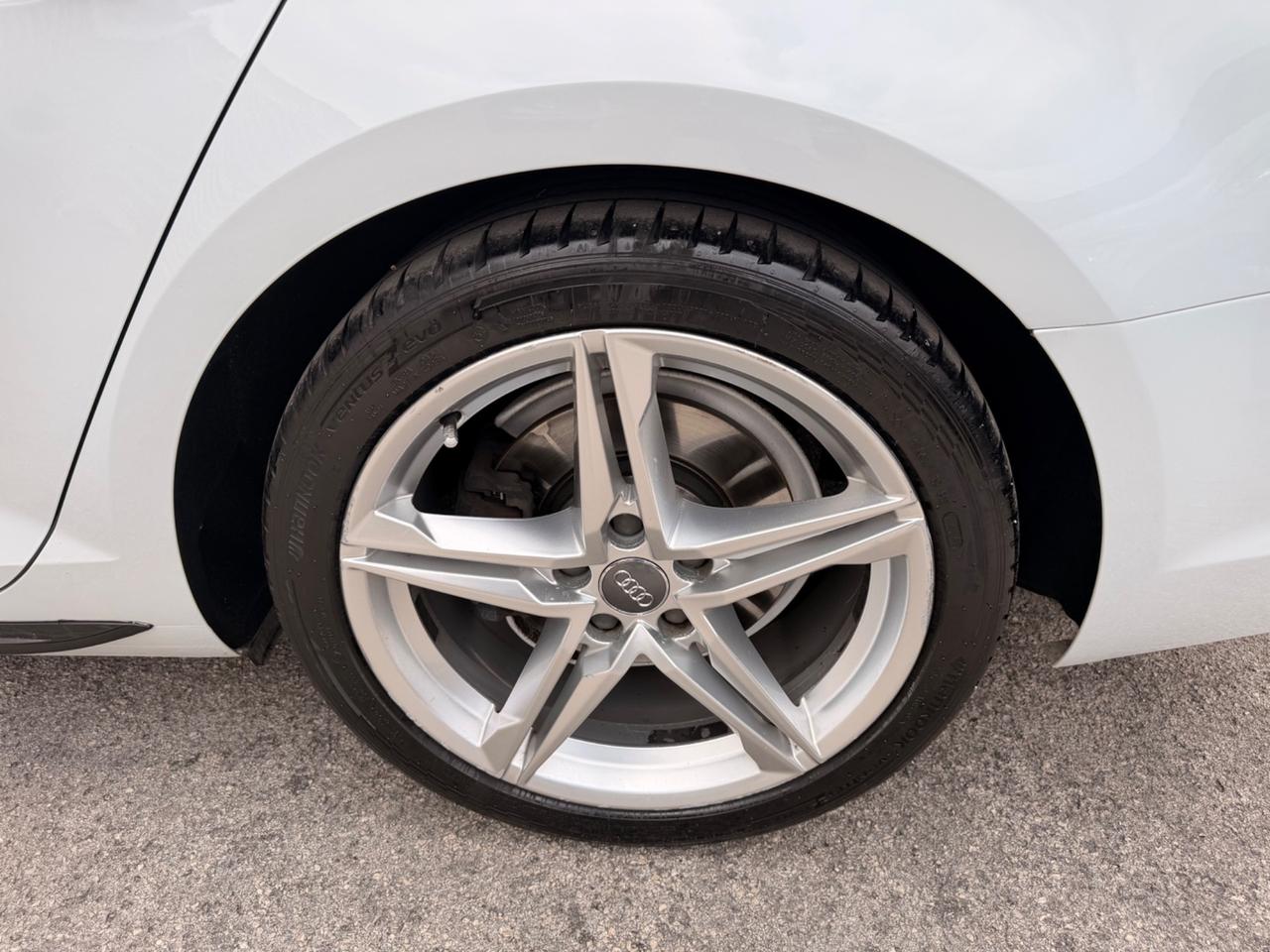 Audi A4 Avant 2.0 TDI 150 CV S-Line INT/EST