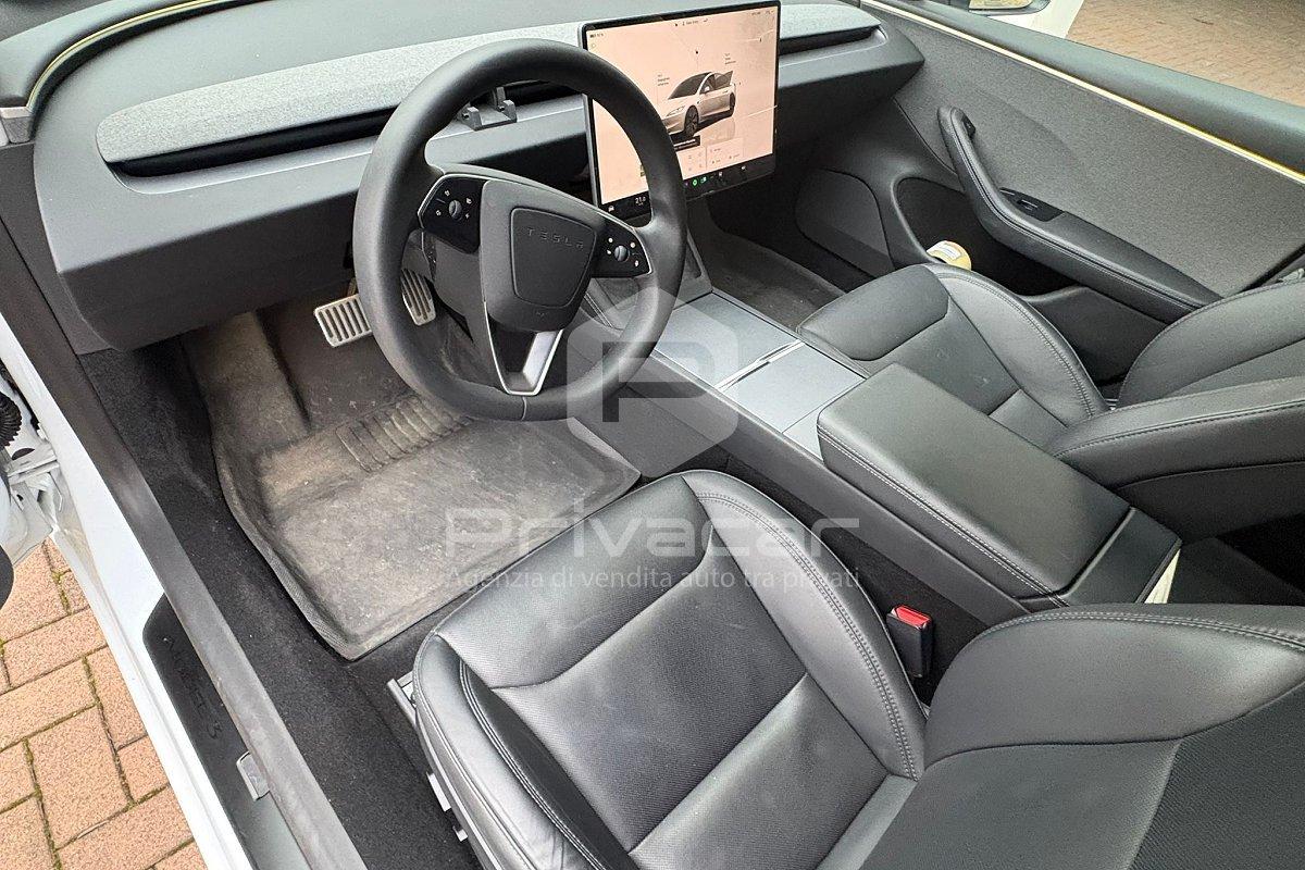 TESLA Model 3 NV35 RWD Premium